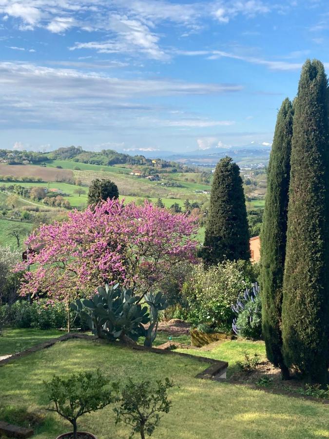 B&B Villa Fioreconero Montacuto Bagian luar foto