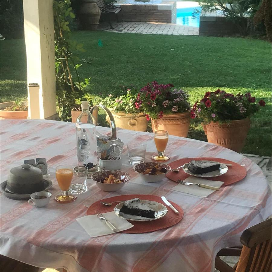 B&B Villa Fioreconero Montacuto Bagian luar foto