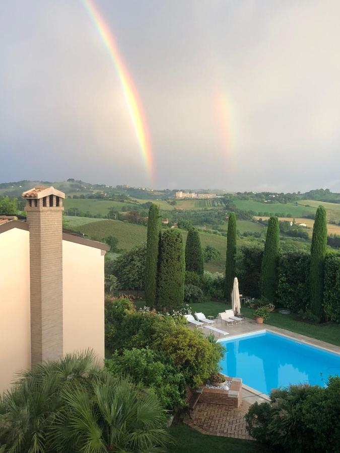 B&B Villa Fioreconero Montacuto Bagian luar foto